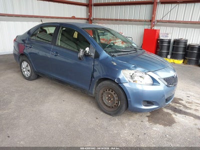 TOYOTA YARIS 2012