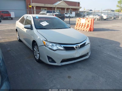 TOYOTA CAMRY 2012