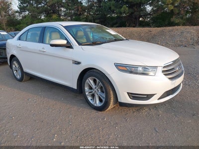 FORD TAURUS 2015