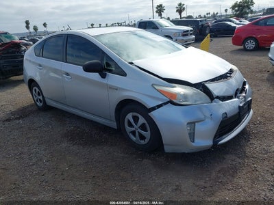 TOYOTA PRIUS 2012