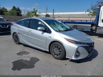 TOYOTA PRIUS PRIME 2017