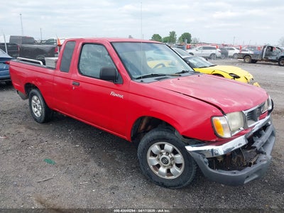 NISSAN FRONTIER 2000