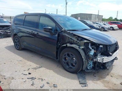 CHRYSLER PACIFICA HYBRID 2022