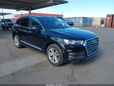 AUDI Q7 2017
