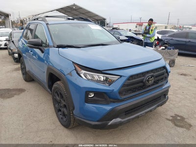 TOYOTA RAV4 2024