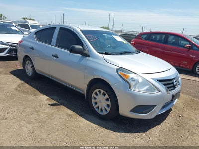 NISSAN VERSA 2015