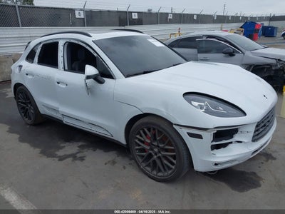PORSCHE MACAN 2019