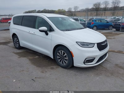 CHRYSLER PACIFICA HYBRID 2023