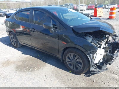 NISSAN VERSA 2021