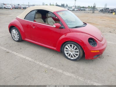 VOLKSWAGEN NEW BEETLE 2009