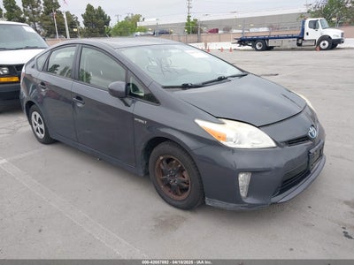 TOYOTA PRIUS 2013
