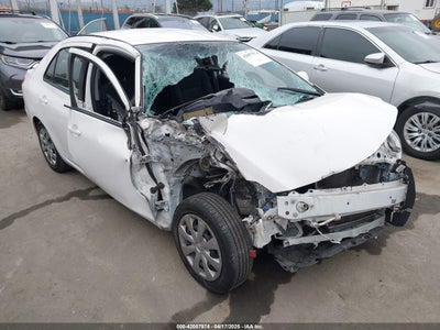 TOYOTA YARIS 2010