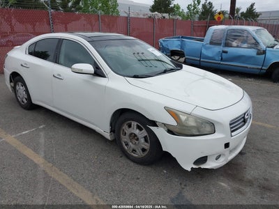 NISSAN MAXIMA 2012