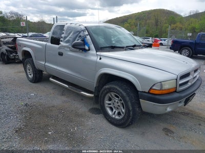 DODGE DAKOTA 2003