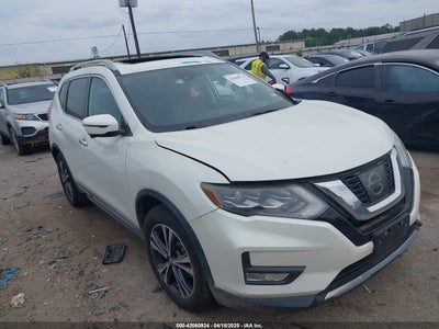 NISSAN ROGUE 2017