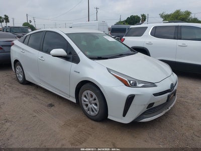 TOYOTA PRIUS 2021