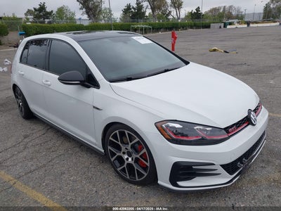 VOLKSWAGEN GOLF GTI 2020