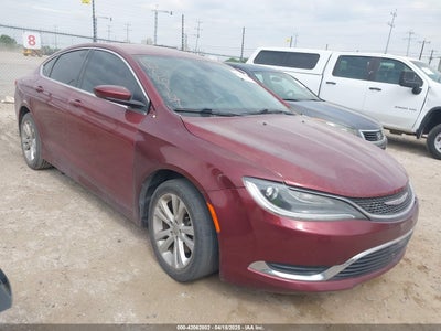 CHRYSLER 200 2015