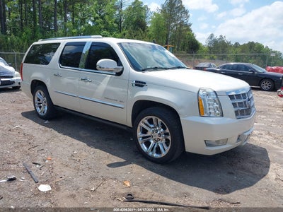 CADILLAC ESCALADE ESV 2014