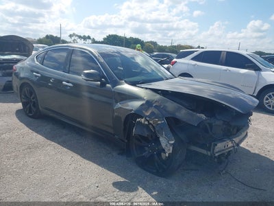 INFINITI M37 2013