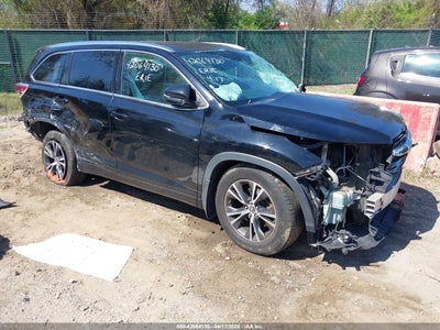 TOYOTA HIGHLANDER 2016
