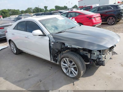 CADILLAC CT4 2022