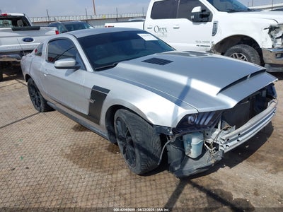 FORD MUSTANG 2011