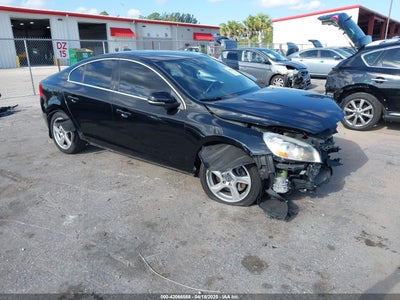 VOLVO S60 2013