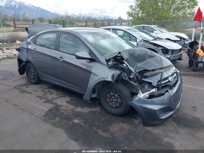 HYUNDAI ACCENT 2015