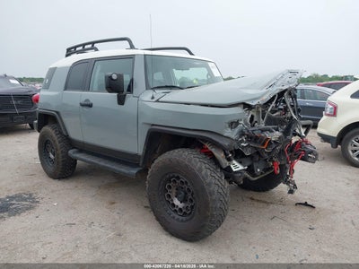 TOYOTA FJ CRUISER 2008