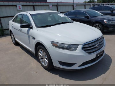 FORD TAURUS 2015