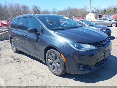 CHRYSLER PACIFICA HYBRID 2019