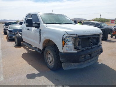 FORD F-250 2023
