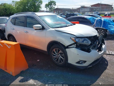 NISSAN ROGUE 2015