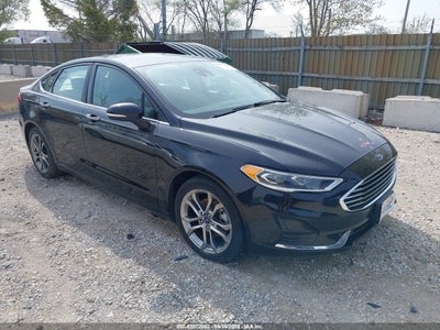 FORD FUSION 2020