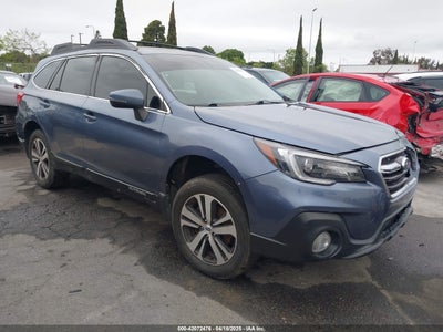 SUBARU OUTBACK 2018