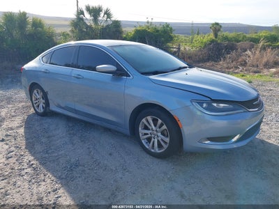 CHRYSLER 200 2015