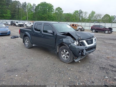 NISSAN FRONTIER 2013