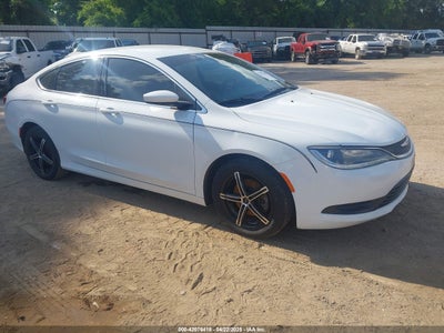 CHRYSLER 200 2016