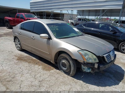 NISSAN MAXIMA 2004
