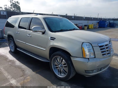 CADILLAC ESCALADE ESV 2013