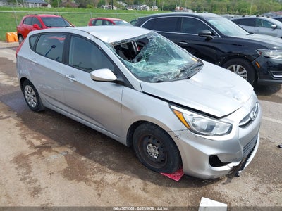 HYUNDAI ACCENT 2015