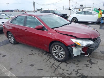 TOYOTA CAMRY HYBRID 2015