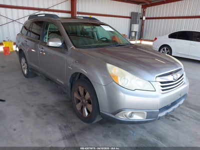 SUBARU OUTBACK 2010