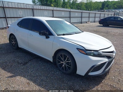 TOYOTA CAMRY 2022