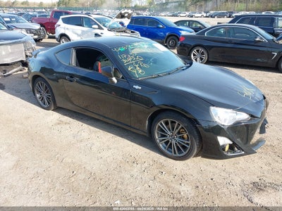 SCION FR-S 2015
