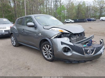 NISSAN JUKE 2012