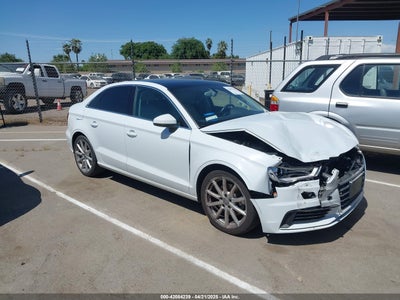 AUDI A3 2015