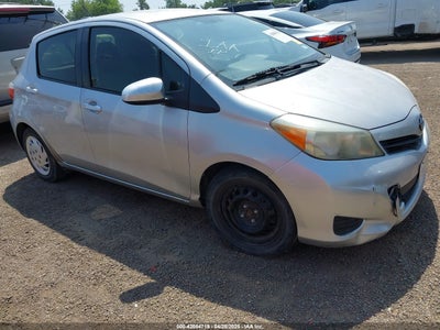 TOYOTA YARIS 2013