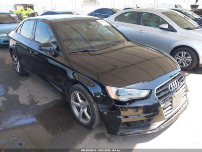 AUDI A3 2015